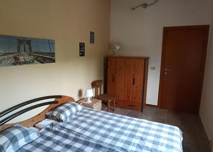 App- Palazzo By Interhome * Arcevia