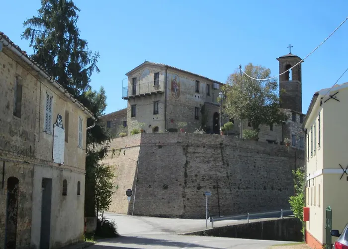 App- Palazzo By Interhome * Arcevia